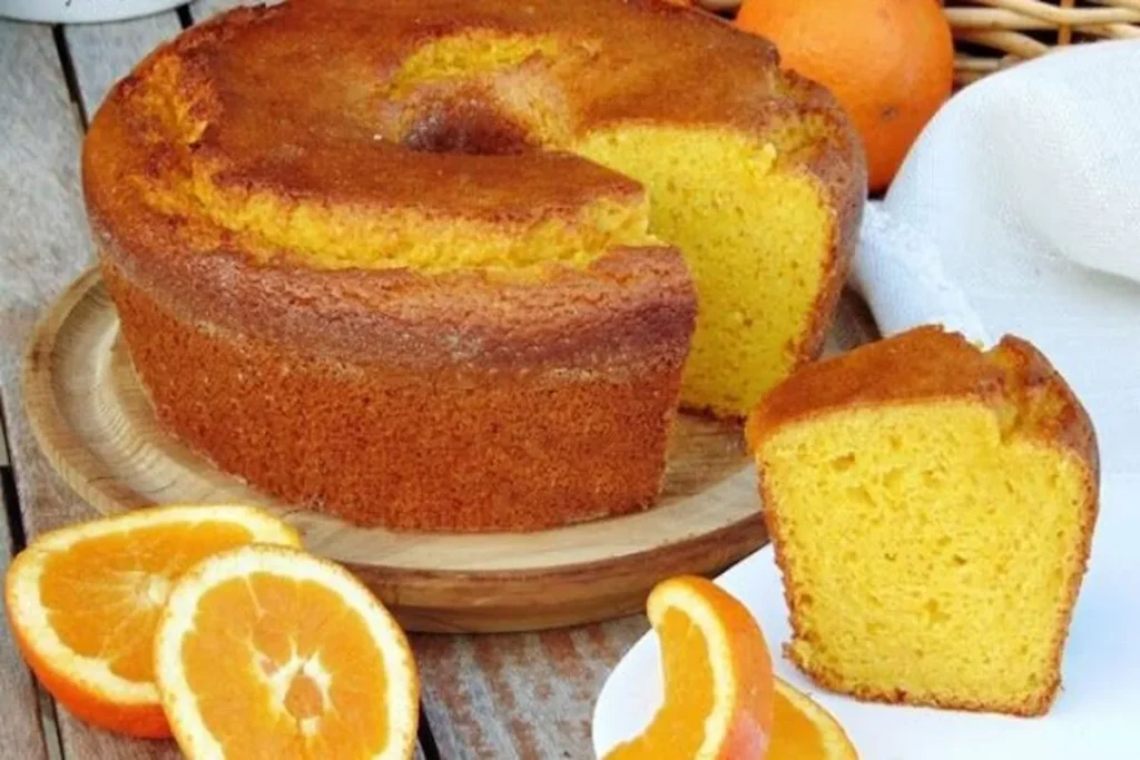 como servir o bolo de laranja de liquidificador