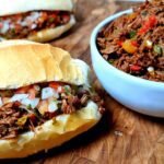 Carne Louca da Vovó: Sabor de Festa no Pão ou no Prato